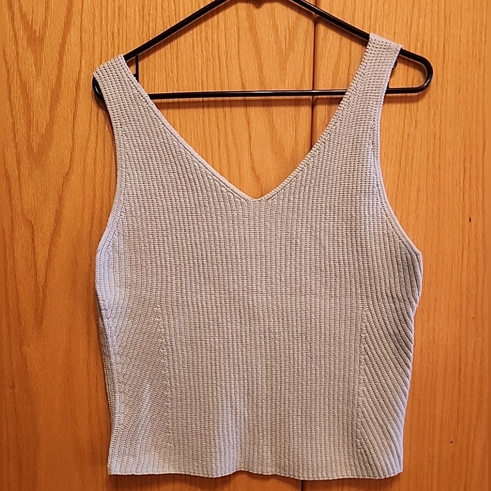 VINCE Tank Sweater NWOT.  Sz L soft blue velvet neck straight back..classy class